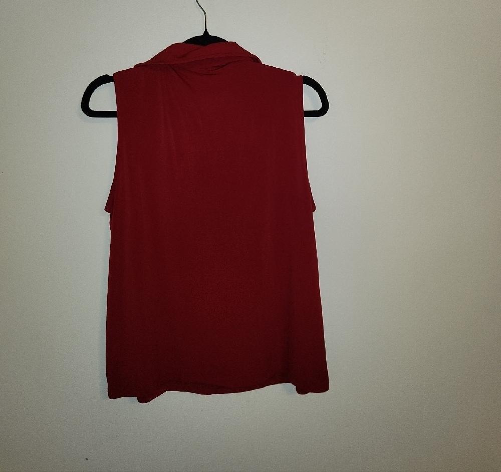 Jones Studio Red Ruffle Blouse - Picture 3 of 3